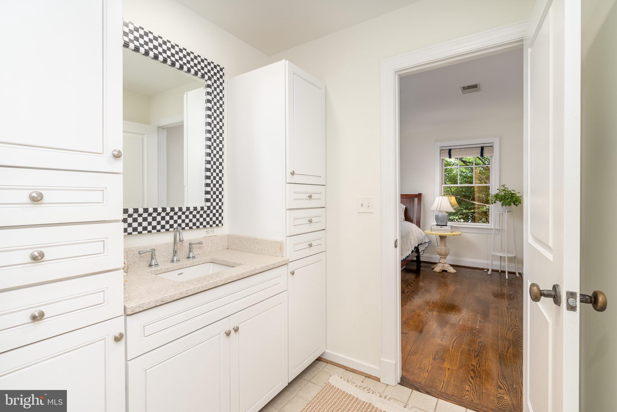 2502 Chain Bridge Road Northwest Washington, DC 20016 - Photo 31 of 49 En Suite Bath