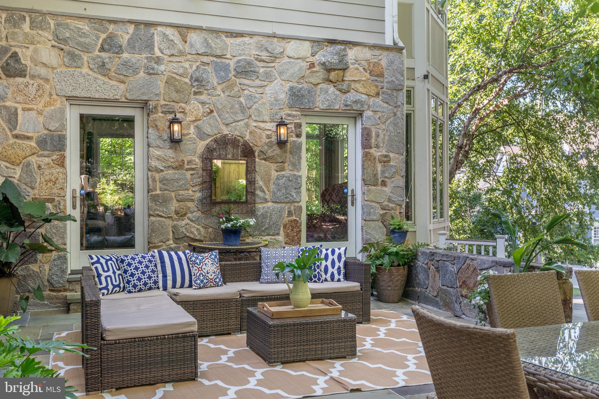 2502 Chain Bridge Road Northwest Washington, DC 20016 - Photo 42 of 49 Spacious Patio