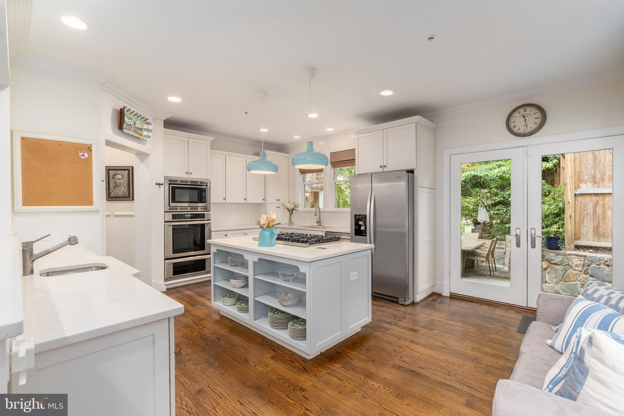 2502 Chain Bridge Road Northwest Washington, DC 20016 - Photo 5 of 49 Kitchen to Patio