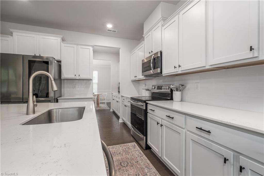 17216 Shearer Road Davidson, NC 28036 - Photo 12 of 32 Gallery Image 12