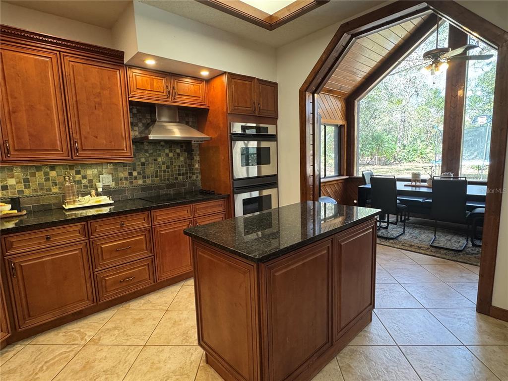 120 East Bahama Road Winter Springs, FL 32708 - Photo 9 of 37