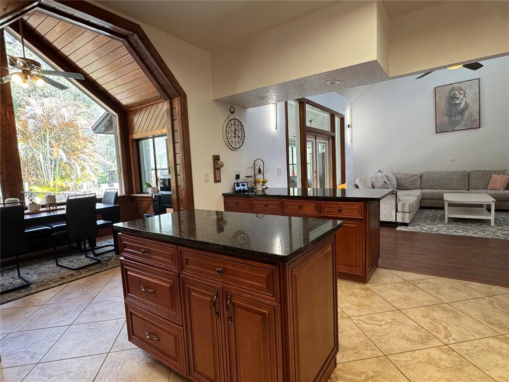 120 East Bahama Road Winter Springs, FL 32708 - Photo 10 of 37