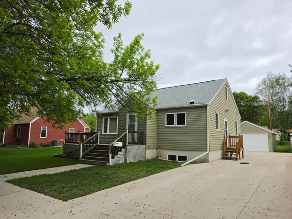 $105,000 | 3023 Norwood Avenue, Slayton, MN 56172