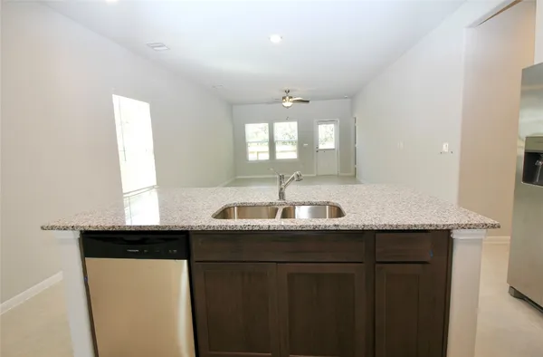 $2,250 | 64 Ashe Juniper Way, Magnolia, TX 77354