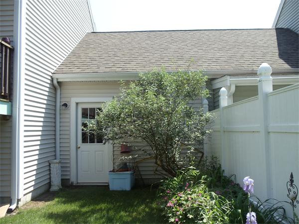7 B Rock Marsh Road, Unit B Wareham, MA 02571 - Photo 3 of 25 Gallery Image 3