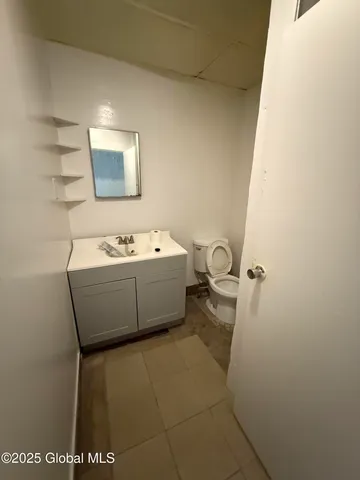 $1,300 | 246 Morton Avenue, Unit 1, Albany, NY 12202