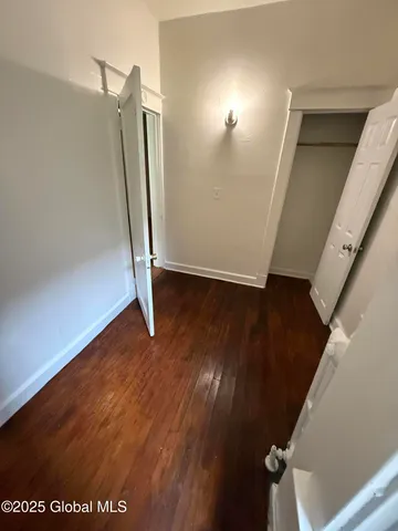 $1,300 | 246 Morton Avenue, Unit 1, Albany, NY 12202