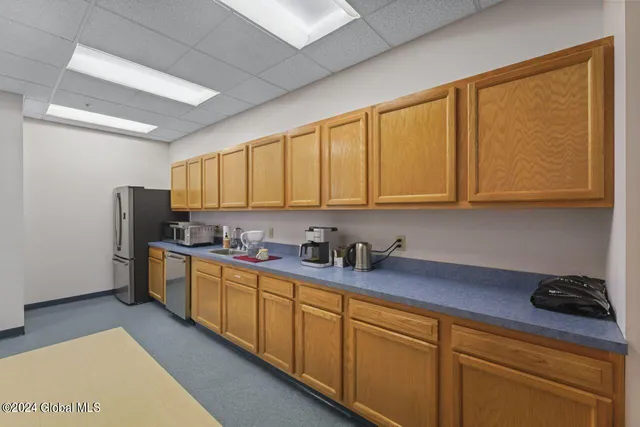 $7,000 | 107 Hermes Road, Unit SUITE 200B, Ballston Spa, NY 12020