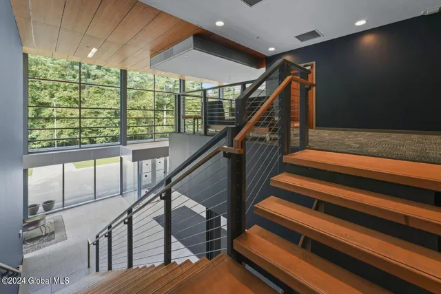 $7,000 | 107 Hermes Road, Unit SUITE 200B, Ballston Spa, NY 12020