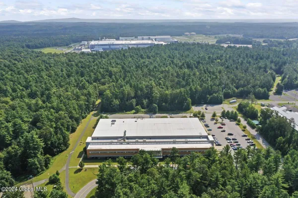 $7,000 | 107 Hermes Road, Unit SUITE 200B, Ballston Spa, NY 12020