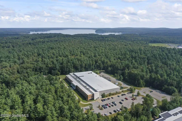 $7,000 | 107 Hermes Road, Unit SUITE 200B, Ballston Spa, NY 12020