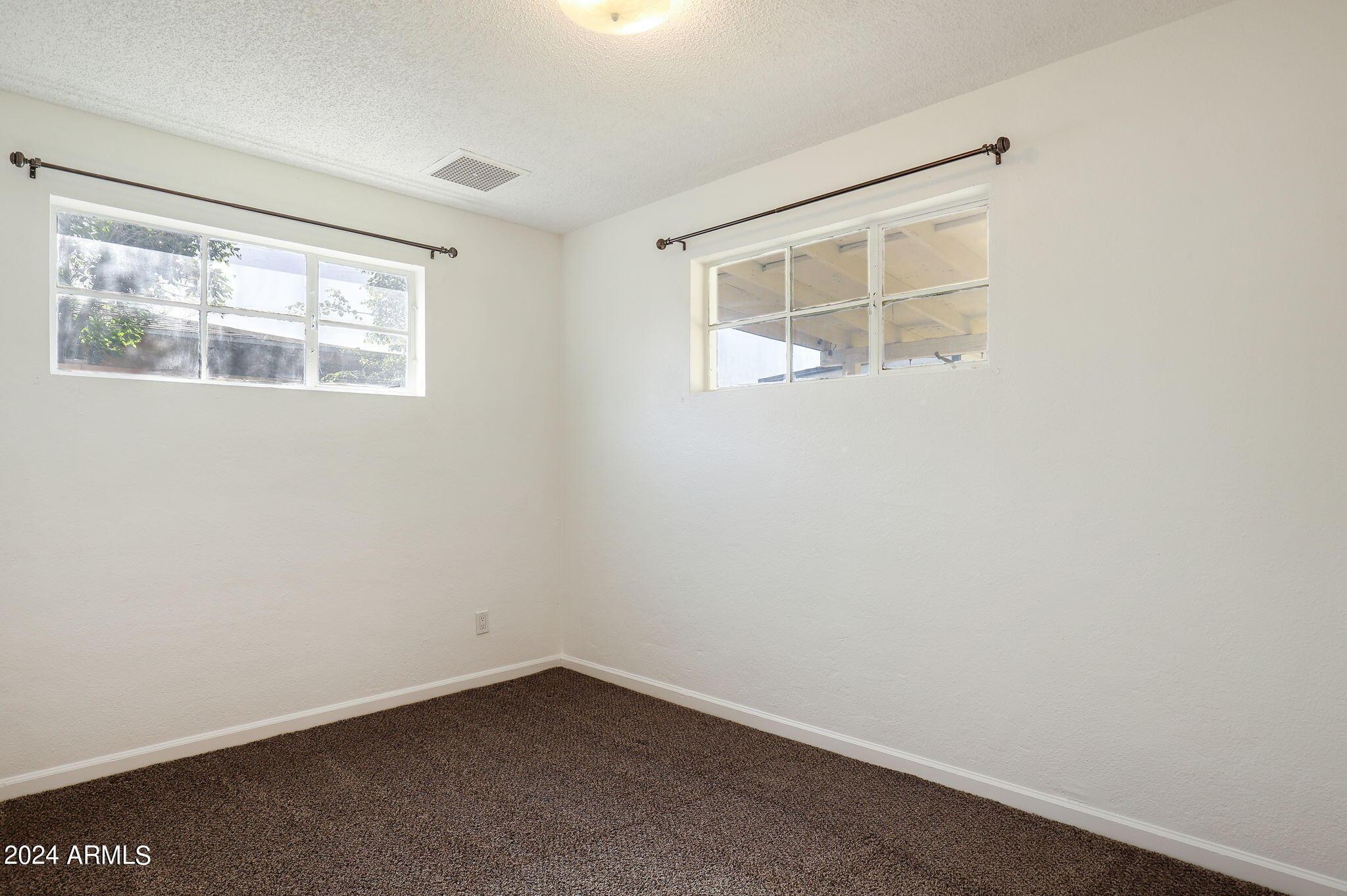 2617 West Vineyard Road Tempe, AZ 85282 - Photo 22 of 31 Photo #22