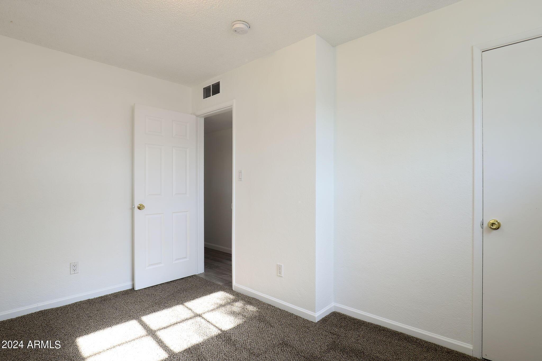 2617 West Vineyard Road Tempe, AZ 85282 - Photo 23 of 31 Photo #23