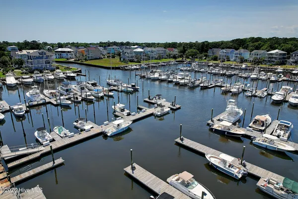 $3,200 | 2571 St James Drive Southeast, Unit 205, Southport, NC 28461