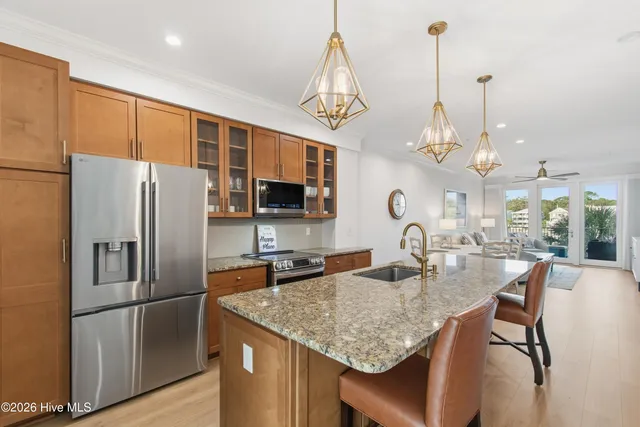 $3,200 | 2571 St James Drive Southeast, Unit 205, Southport, NC 28461