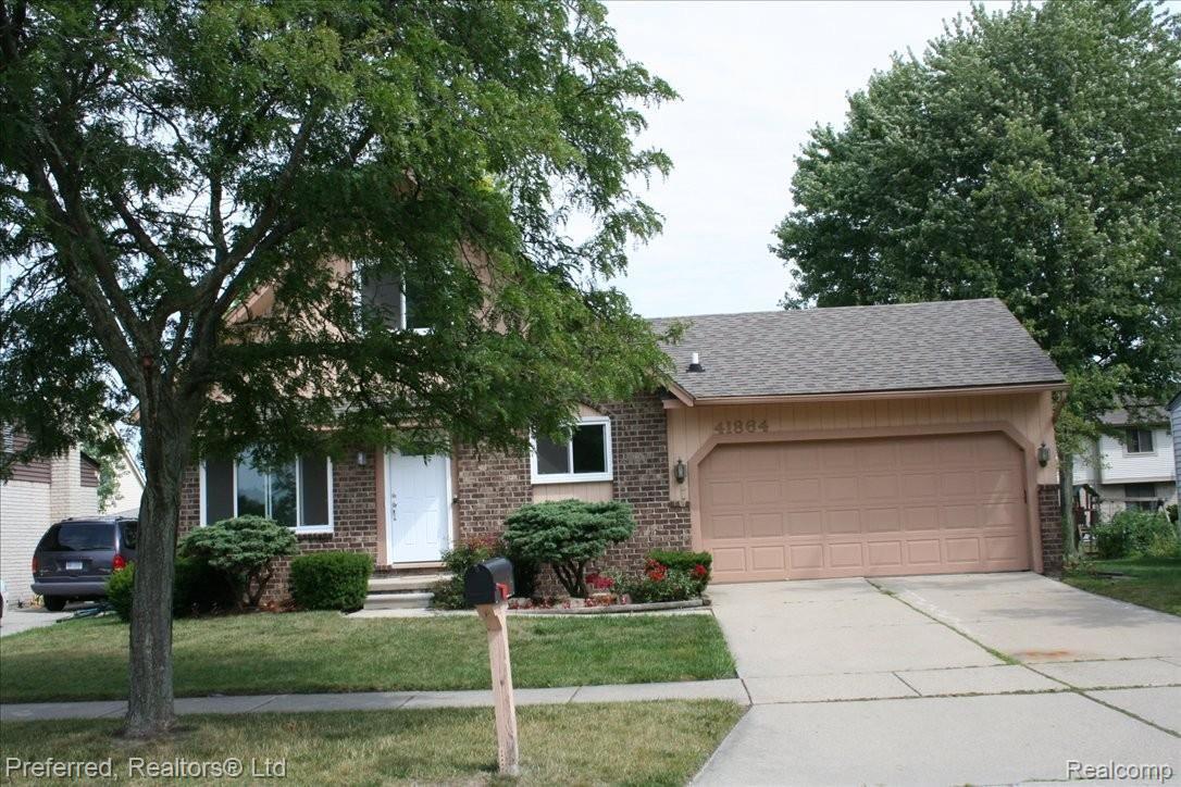 41864 Old Bridge Road Canton, MI 48188 - Photo 2 of 19 IMG_9399