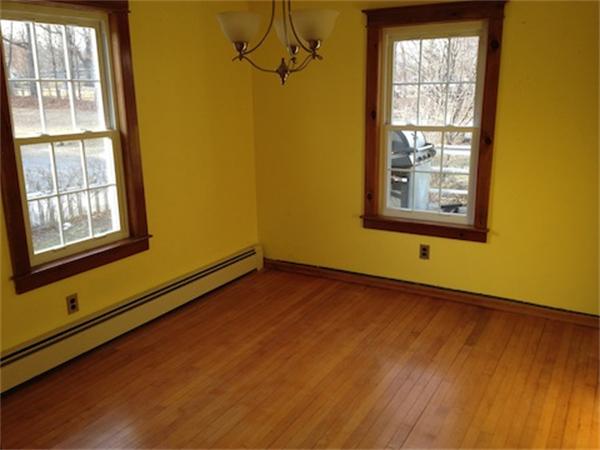 10 Maple Street Townsend, MA 01469 - Photo 11 of 18 Gallery Image 11