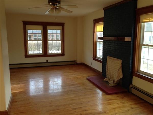 10 Maple Street Townsend, MA 01469 - Photo 4 of 18 Gallery Image 4