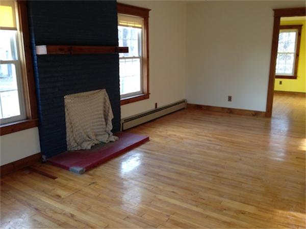 10 Maple Street Townsend, MA 01469 - Photo 10 of 18 Gallery Image 10