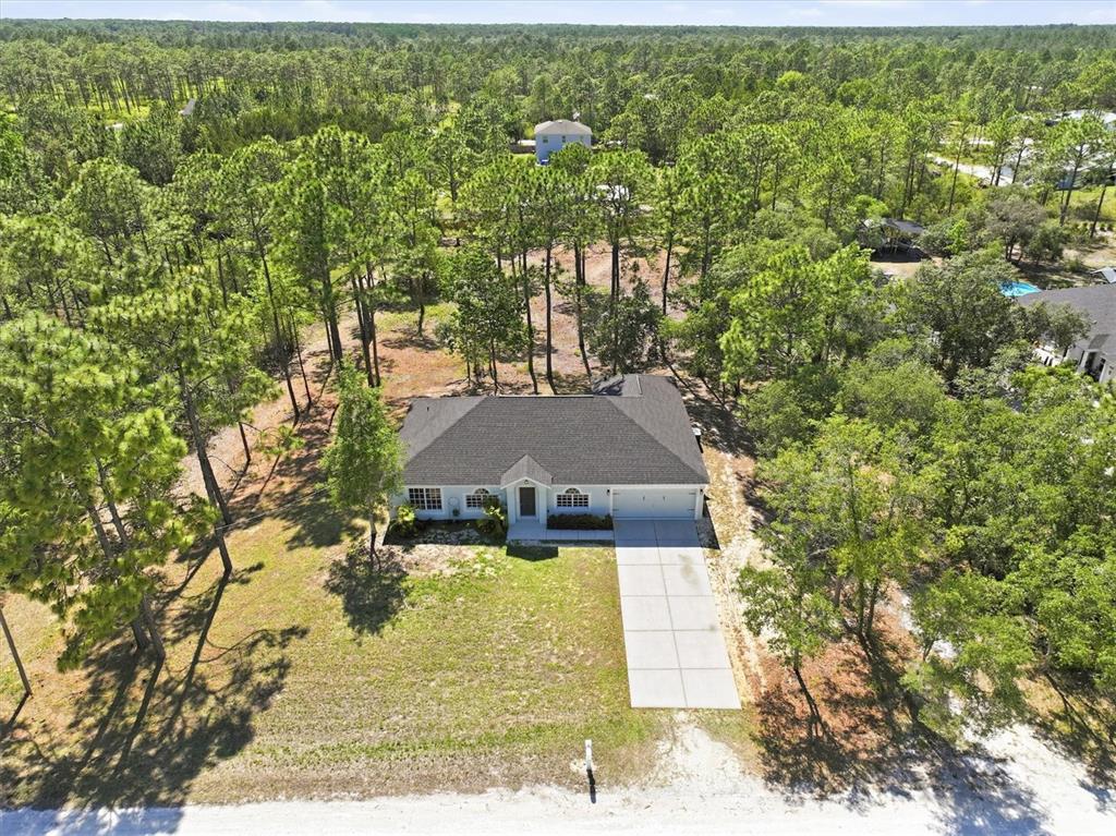 18063 Parrot Road Weeki Wachee, FL 34614 - Photo 3 of 52