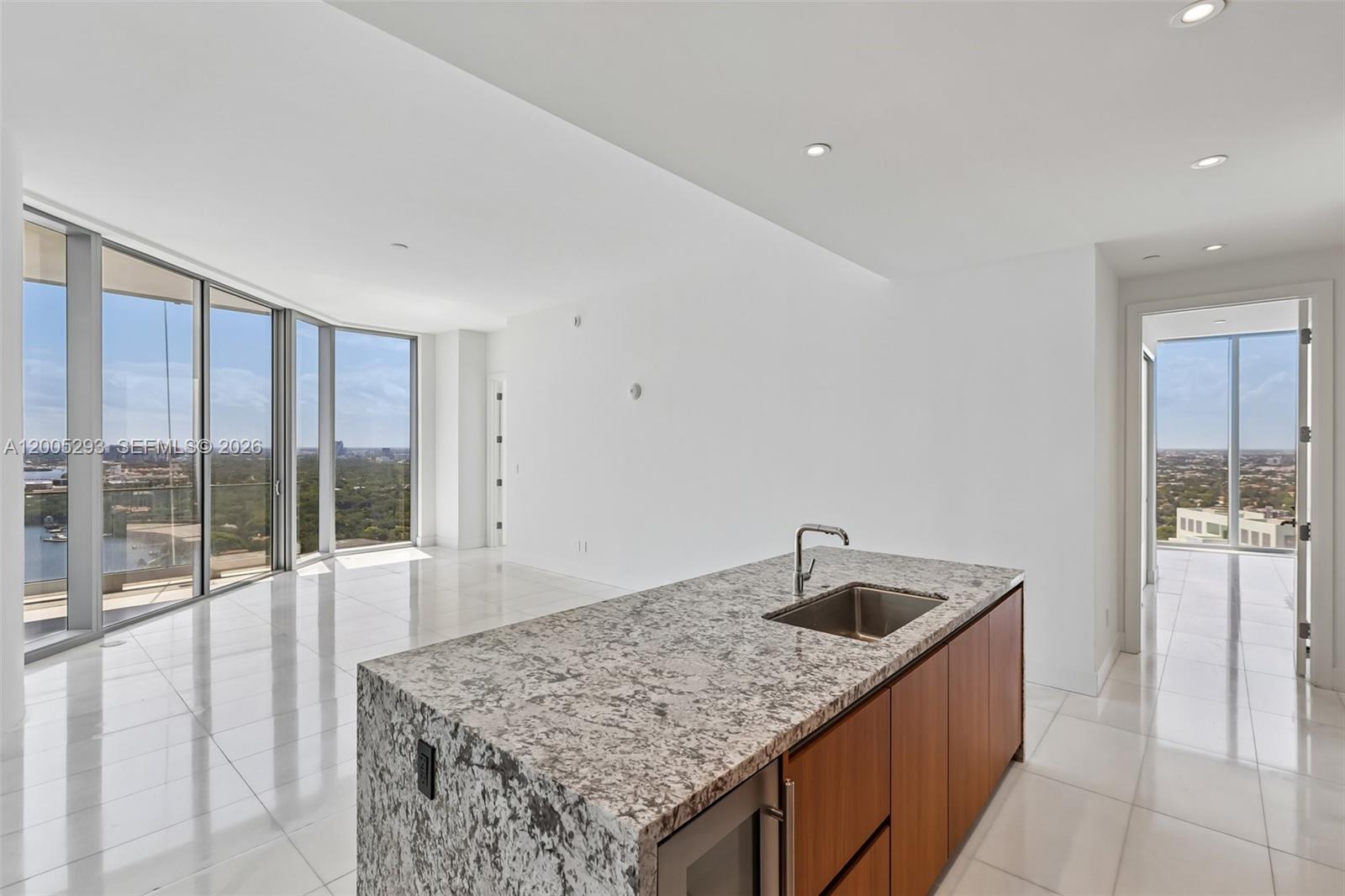 175 Southeast 25th Road, Unit 2803 Miami, FL 33129 - Photo 27 of 56