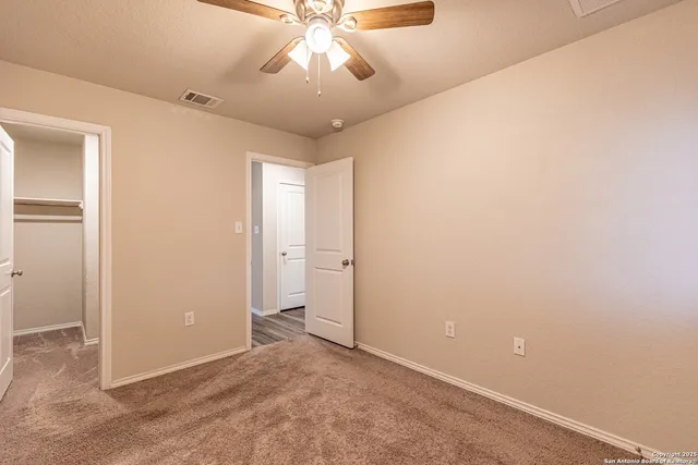 $1,095 | 7022 Sunspot, Converse, TX 78109