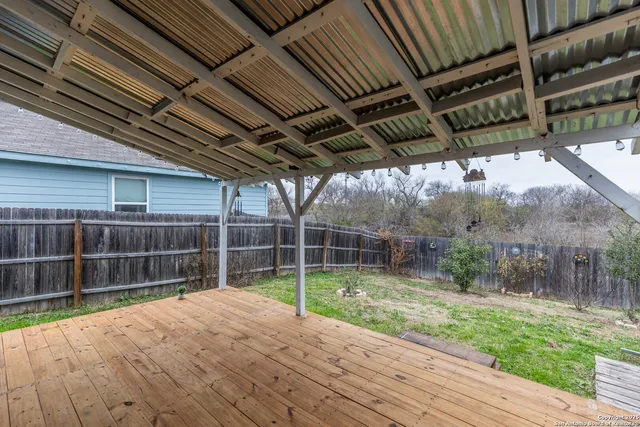 $1,095 | 7022 Sunspot, Converse, TX 78109