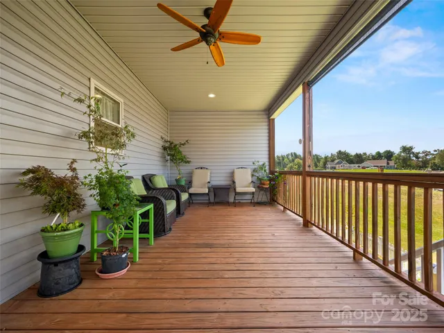 $415,000 | 43 Middle Street, Hendersonville, NC 28792