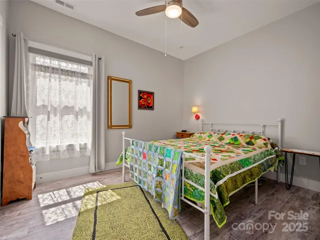 $415,000 | 43 Middle Street, Hendersonville, NC 28792