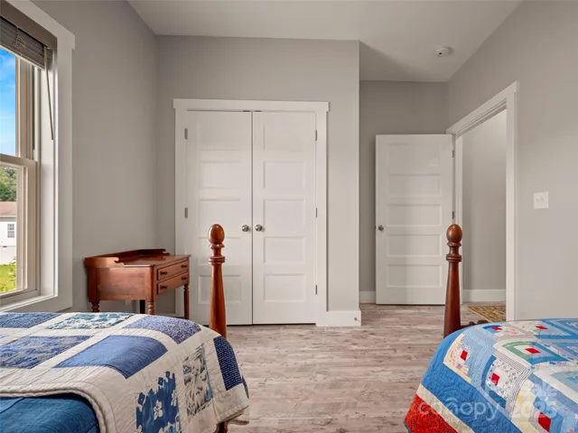 $415,000 | 43 Middle Street, Hendersonville, NC 28792