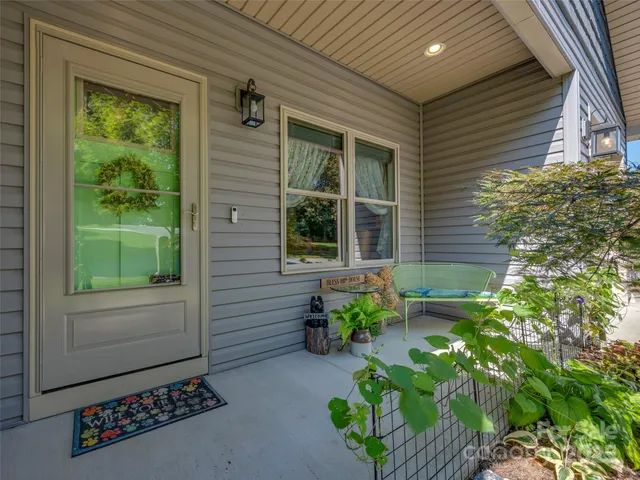 $415,000 | 43 Middle Street, Hendersonville, NC 28792