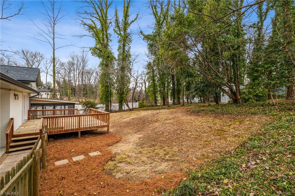 1113 Rustic Road Greensboro, NC 27410 - Photo 9 of 50