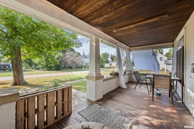 $109,900 | 415 Southwest 4th Avenue, Galva, IL 61434