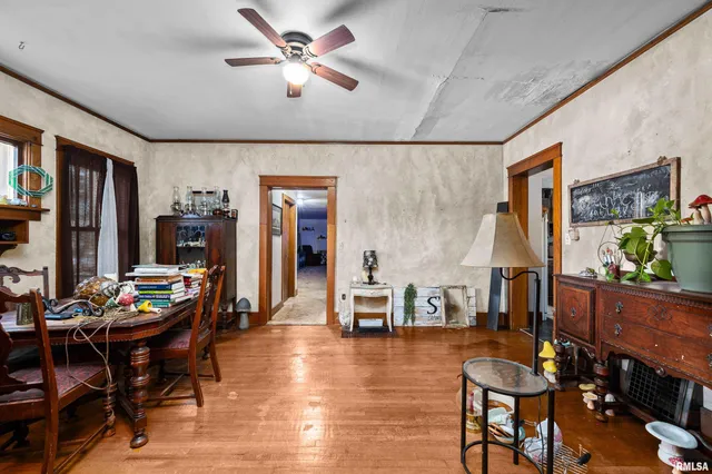 $109,900 | 415 Southwest 4th Avenue, Galva, IL 61434