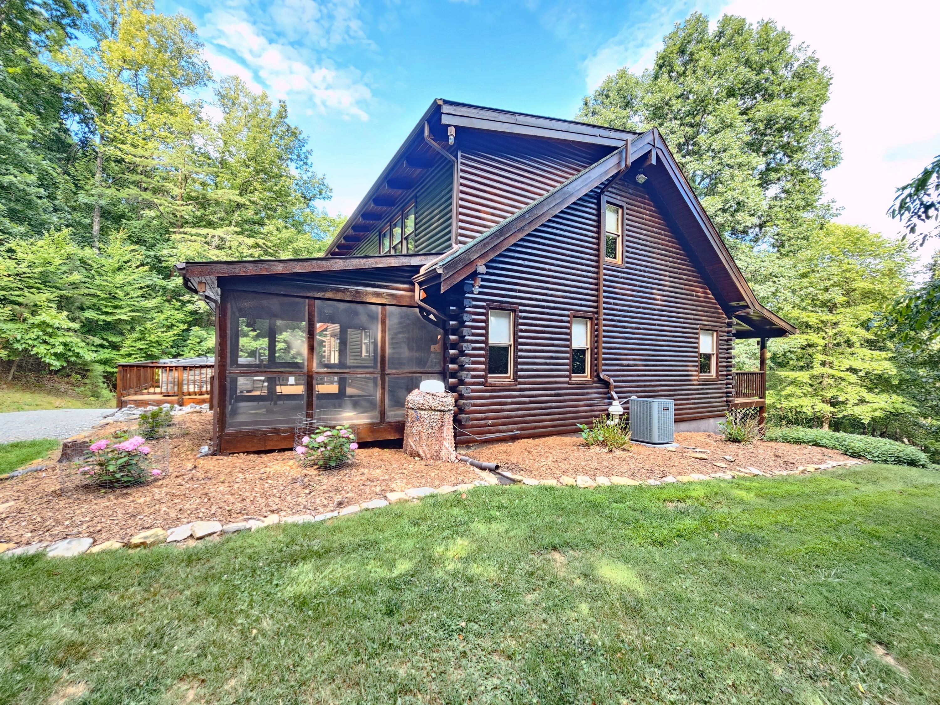 634 Zimmerman Road Blue Ridge, VA 24064 - Photo 4 of 55 20260622_092302