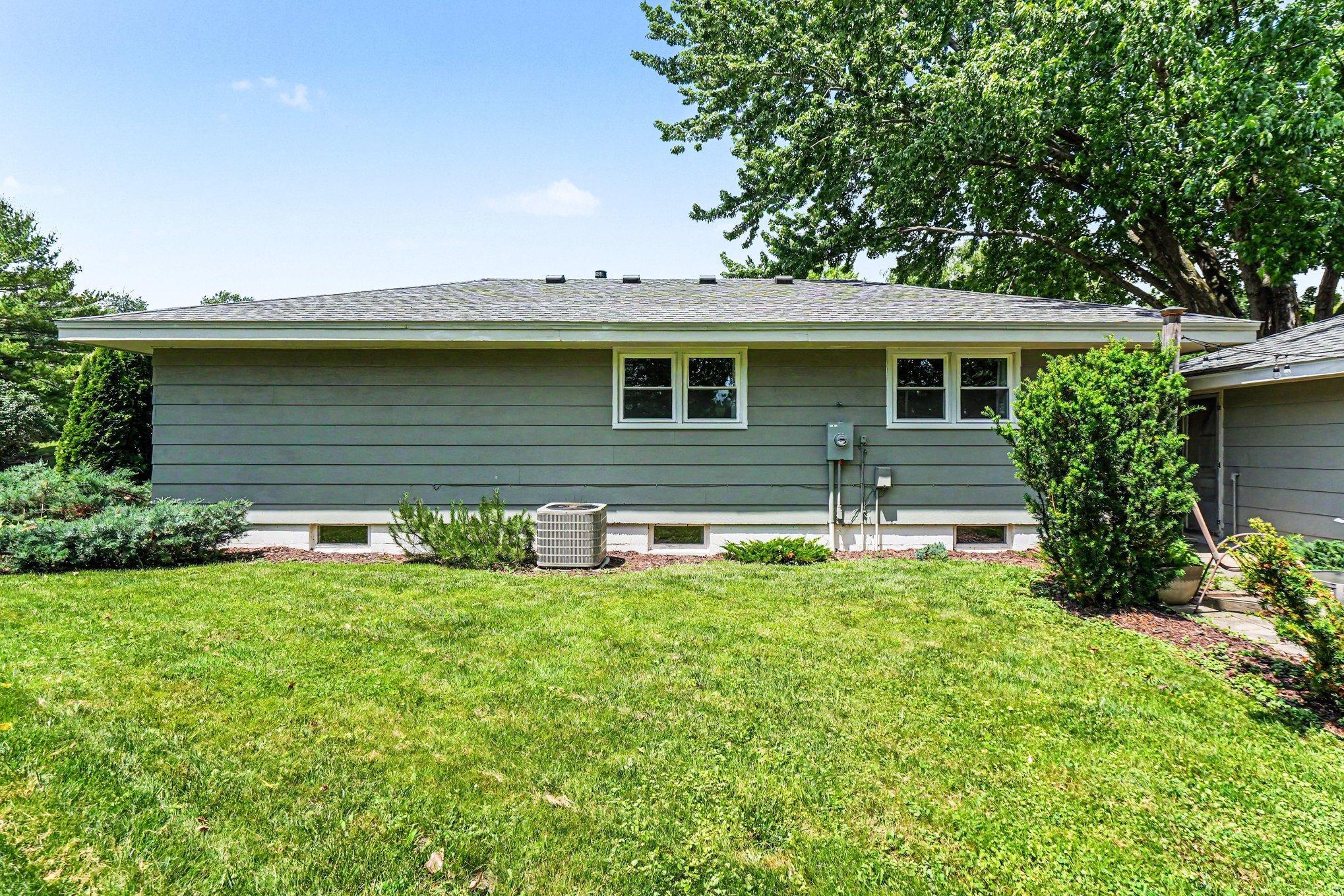 531 Locust Street Chaska, MN 55318 - Photo 25 of 28