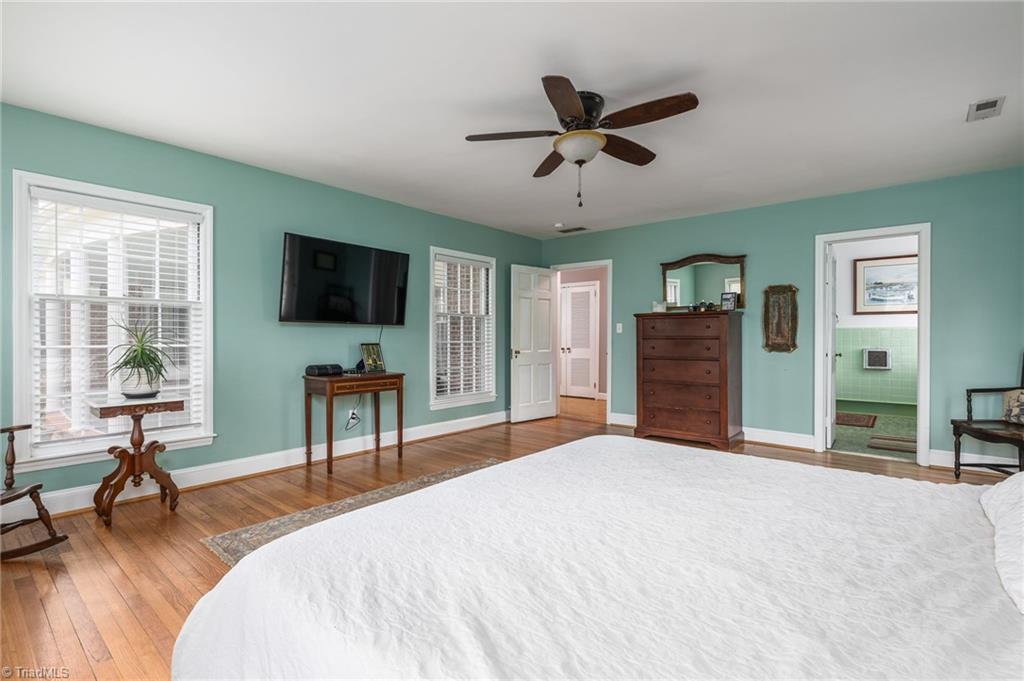 304 Shadow Valley Road High Point, NC 27262 - Photo 23 of 47