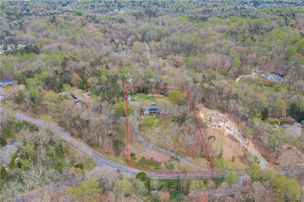 304 Shadow Valley Road High Point, NC 27262 - Photo 45 of 47