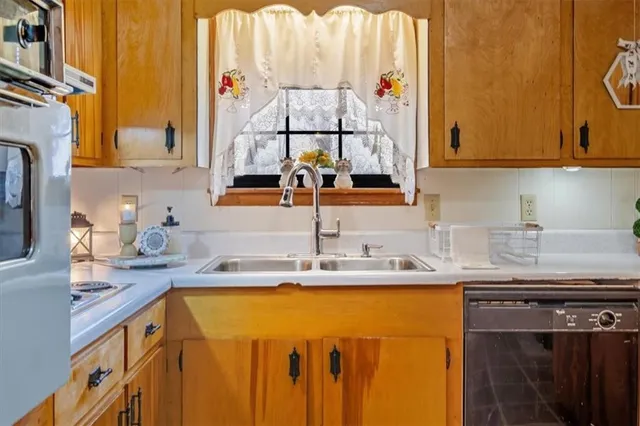 $292,300 | 463 Compton Road, Silver Creek, GA 30173