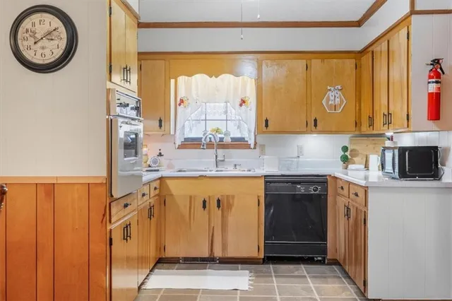 $292,300 | 463 Compton Road, Silver Creek, GA 30173