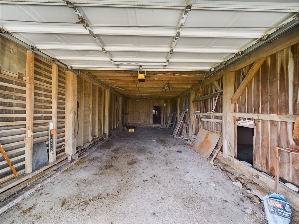 1923 Gordon-Landis Road Arcanum, OH 45304 - Photo 57 of 70 Garage