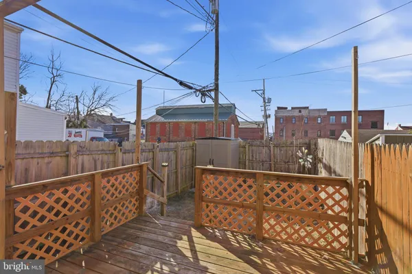 a view of outdoor space