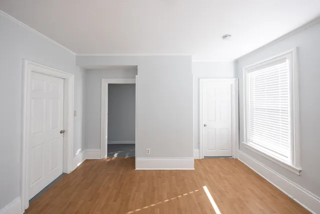 $2,300 | 10 Sycamore Street, Unit 2, Worcester, MA 01608