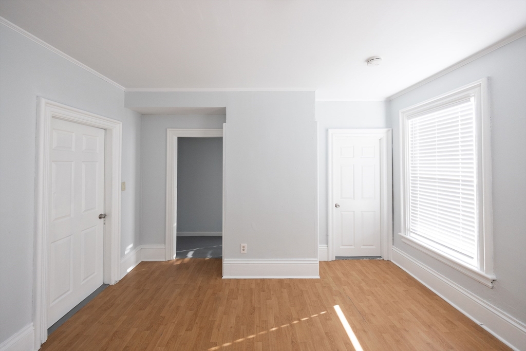 10 Sycamore Street, Unit 2 Worcester, MA 01608 - Photo 8 of 11