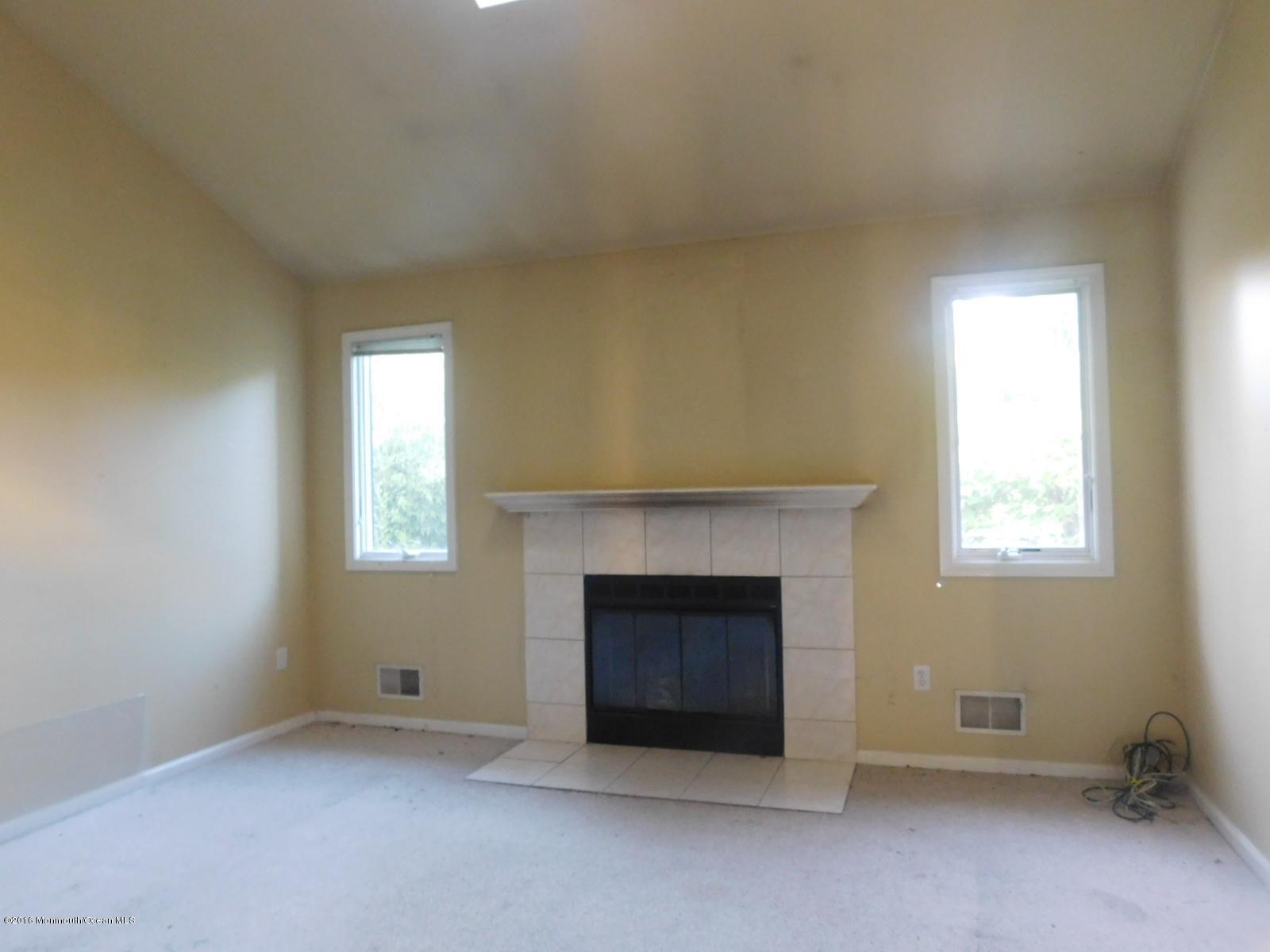 2116 Dolly Road Toms River, NJ 08753 - Photo 4 of 19 137