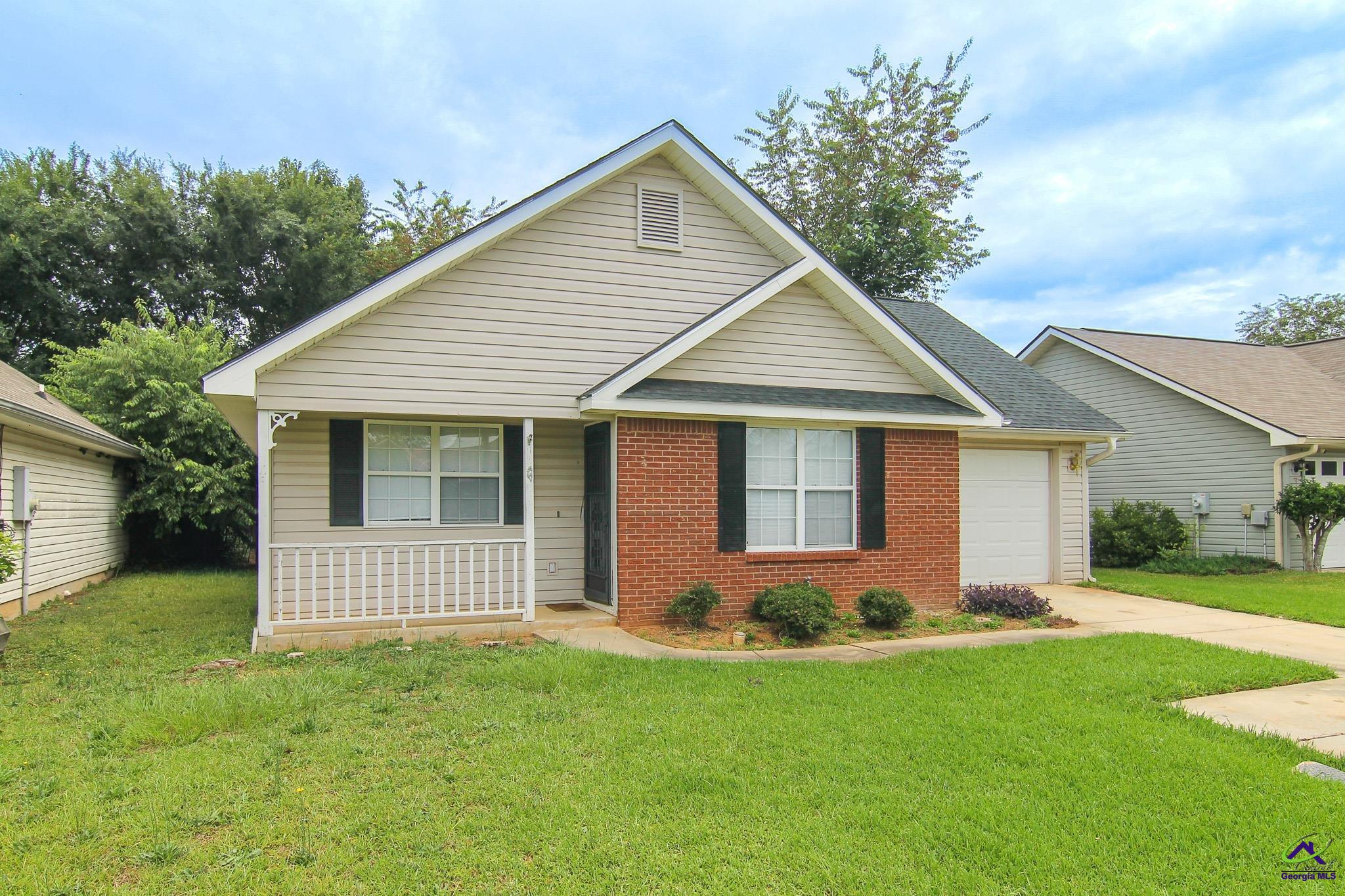 103 Eagles Ridge Warner Robins, GA 31093 - Photo 2 of 26 Gallery Image 2