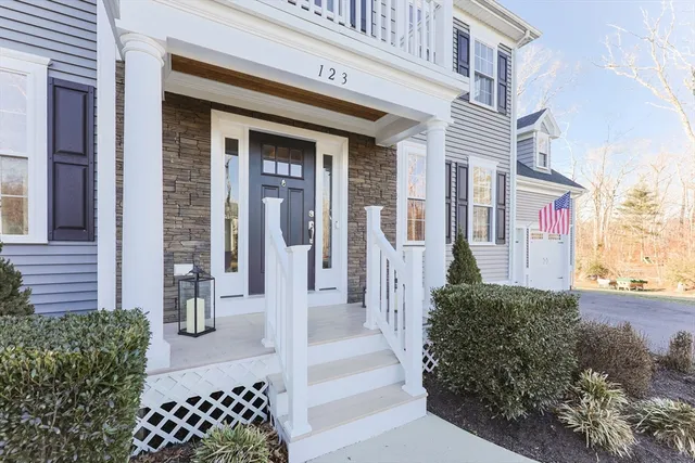 $929,500 | 123 Pike Avenue, Attleboro, MA 02703