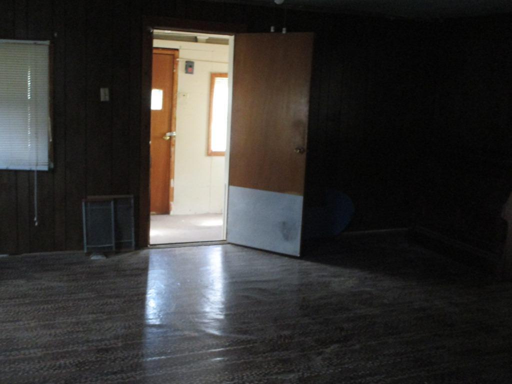 205 Center Street Waldron, MI 49288 - Photo 13 of 18 Bailey13