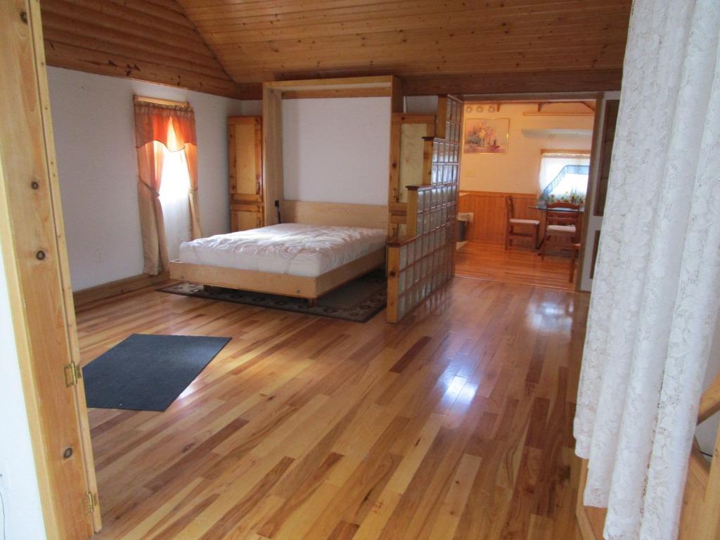 205 Center Street Waldron, MI 49288 - Photo 3 of 18 Bailey01