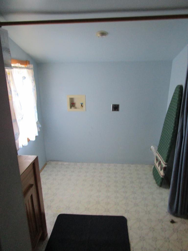 205 Center Street Waldron, MI 49288 - Photo 7 of 18 Bailey04